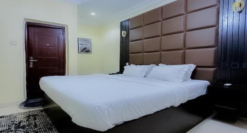 Royal Room - Owerri